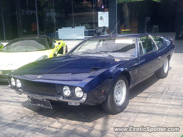Lamborghini Espada spotted in Jakarta, Indonesia