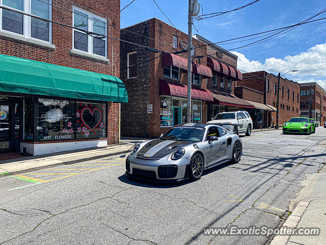 Porsche 911 GT2 spotted in Brevard, North Carolina
