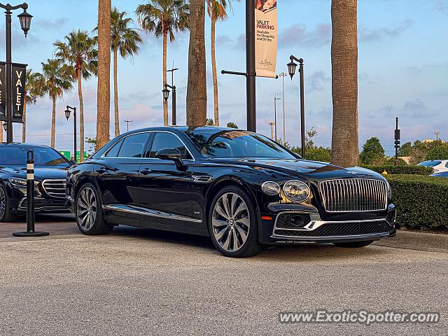 Bentley Flying Spur spotted in Jacksonville, Florida
