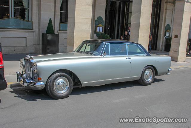 Bentley S Series spotted in Paris, France