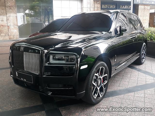 Rolls-Royce Cullinan spotted in Jakarta, Indonesia