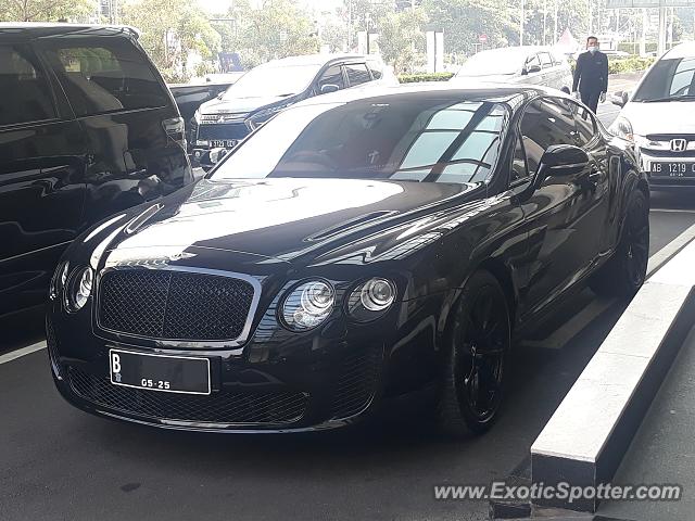 Bentley Continental spotted in Jakarta, Indonesia