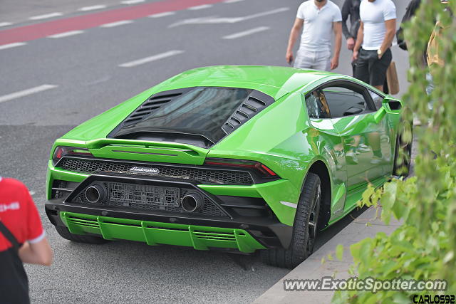 Lamborghini Huracan spotted in Warsaw, Poland