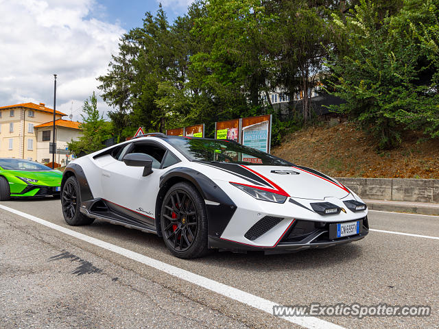 Lamborghini Huracan spotted in Rizzone, Italy