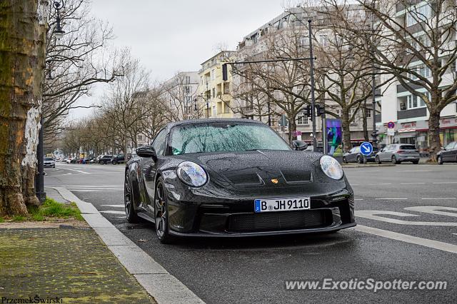 Porsche 911 GT3 spotted in Berlin, Germany