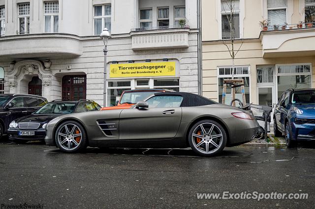 Mercedes SLS AMG spotted in Berlin, Germany