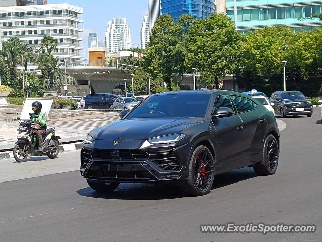 Lamborghini Urus spotted in Jakarta, Indonesia