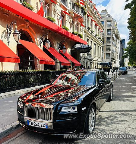 Rolls-Royce Ghost spotted in Paris, France