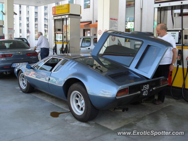 DeTomaso Mangusta spotted in Chiasso, Switzerland