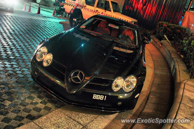 Mercedes SLR spotted in Kuala Lumpur, Malaysia