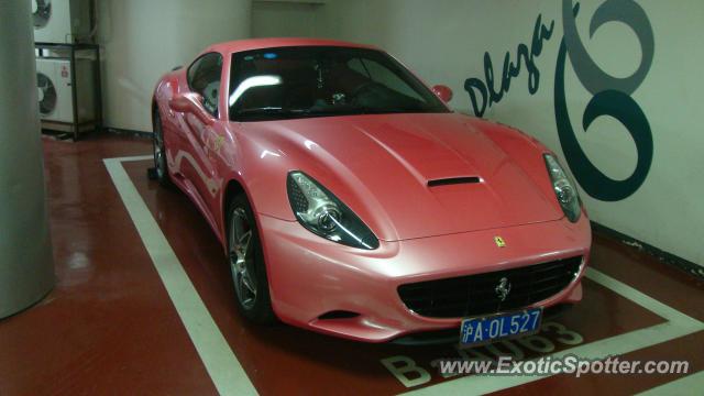 Ferrari California spotted in SHANGHAI, China