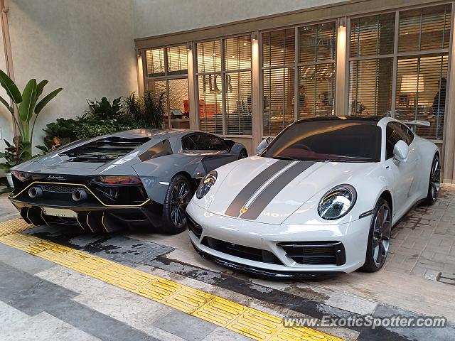 Lamborghini Aventador spotted in Jakarta, Indonesia