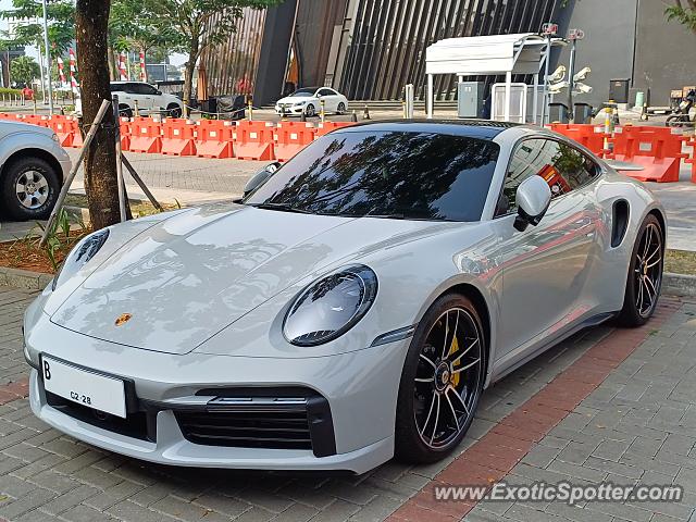 Porsche 911 Turbo spotted in Jakarta, Indonesia