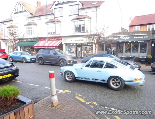 Porsche 911 spotted in Hale, United Kingdom