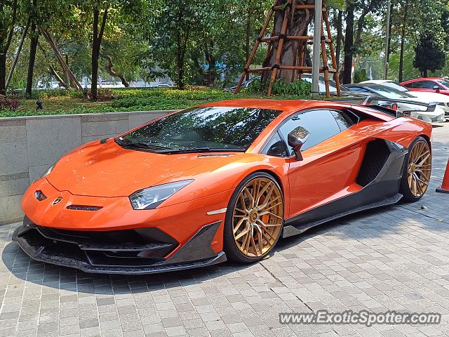 Lamborghini Aventador spotted in Jakarta, Indonesia