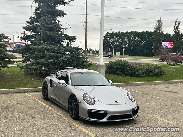 Porsche 911 Turbo spotted in Edmonton, Canada