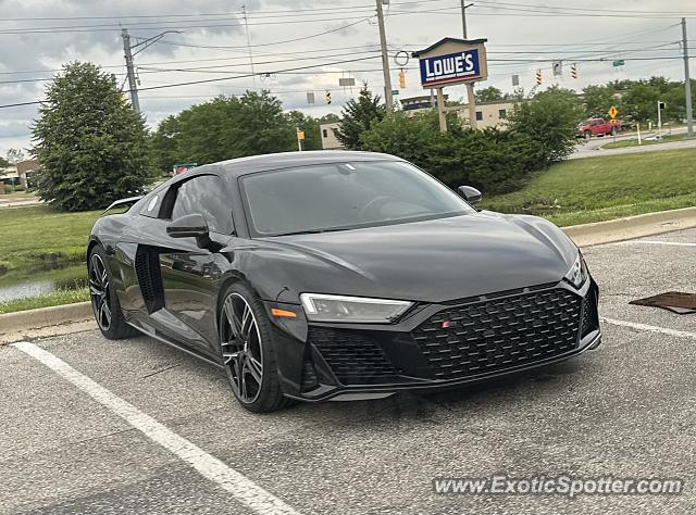 Audi R8 spotted in Avon, Indiana