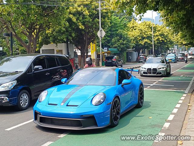 Porsche 911 GT3 spotted in Jakarta, Indonesia