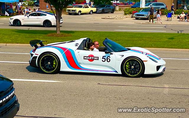Porsche 918 Spyder spotted in Birmingham, Michigan