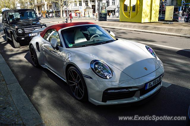 Porsche 911 Turbo spotted in Berlin, Germany