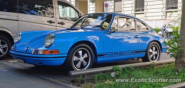 Porsche 911 spotted in Zurich, Switzerland