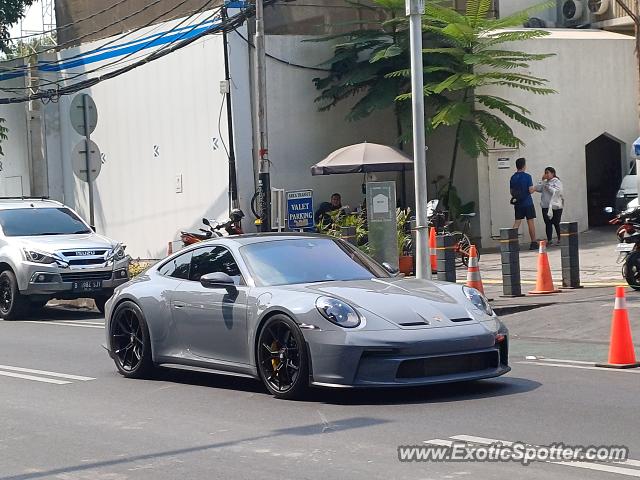 Porsche 911 GT3 spotted in Jakarta, Indonesia