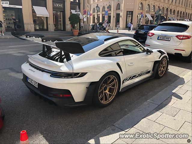 Porsche 911 GT3 spotted in Munich, Germany