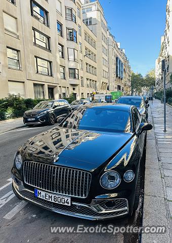 Bentley Flying Spur spotted in Paris, France
