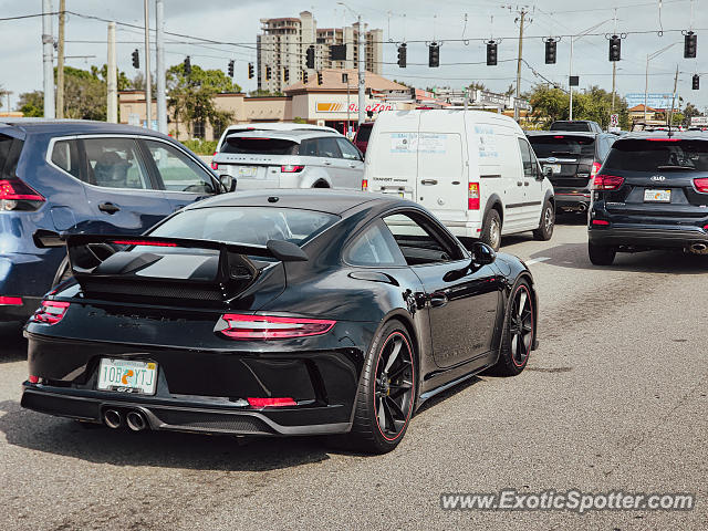 Porsche 911 GT3 spotted in Fort Myers, Florida