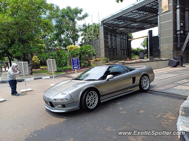 Acura NSX spotted in Jakarta, Indonesia