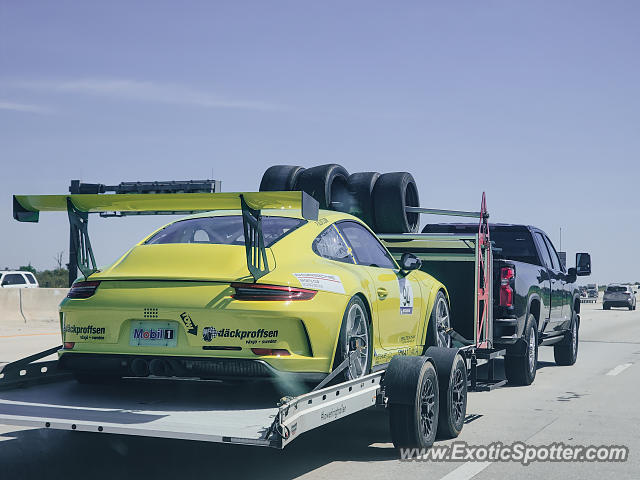 Porsche 911 GT3 spotted in Fort Myers, Florida