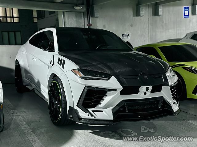 Lamborghini Urus spotted in Atlanta, Georgia