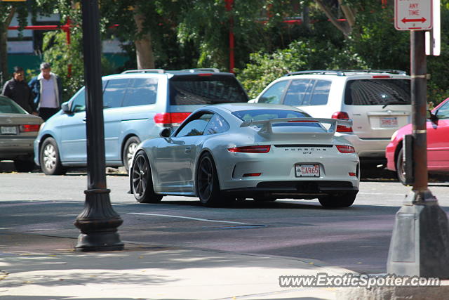 Porsche 911 GT3 spotted in Boston, Massachusetts