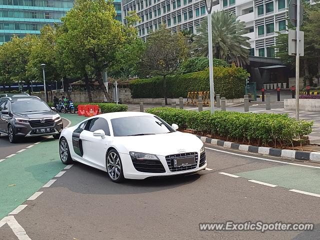 Audi R8 spotted in Jakarta, Indonesia