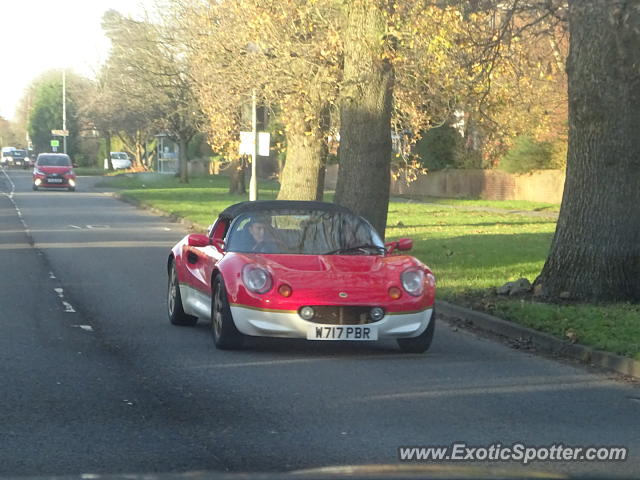 Lotus Elise spotted in Wilmslow, United Kingdom