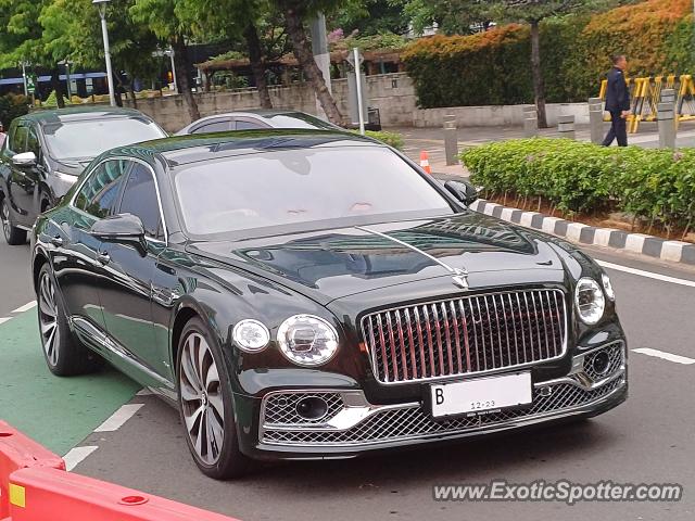 Bentley Flying Spur spotted in Jakarta, Indonesia