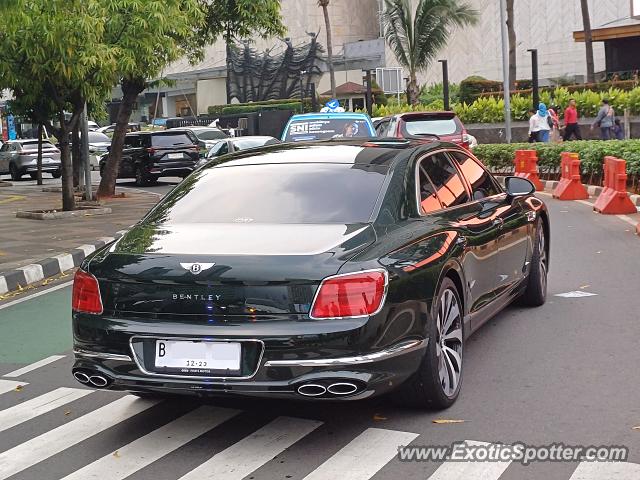 Bentley Flying Spur spotted in Jakarta, Indonesia