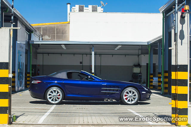 Mercedes SLR spotted in Curitiba, PR, Brazil