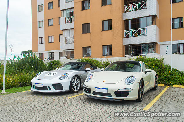 Porsche 911 spotted in Curitiba, PR, Brazil