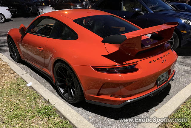 Porsche 911 GT3 spotted in Tampa, Florida