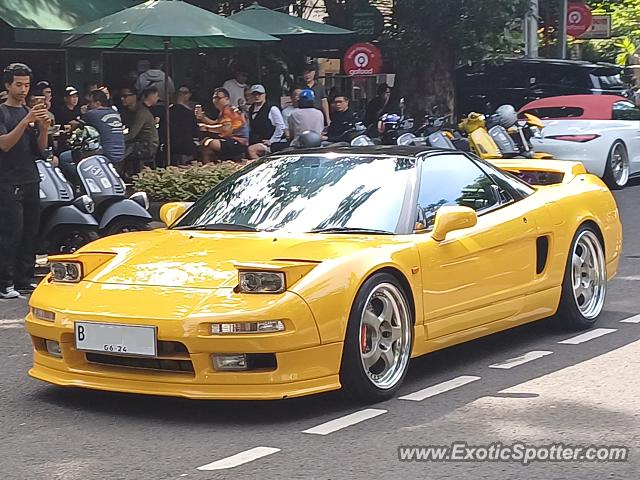 Acura NSX spotted in Jakarta, Indonesia