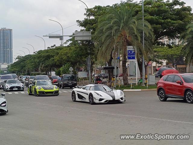 Koenigsegg Regera spotted in Jakarta, Indonesia