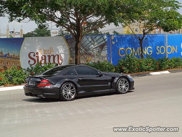 Mercedes SL 65 AMG spotted in Jakarta, Indonesia