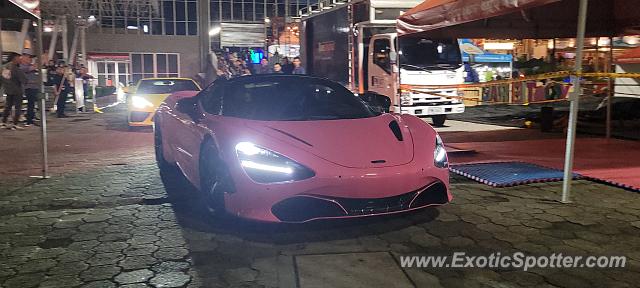 Mclaren 720S spotted in Medellin, Colombia