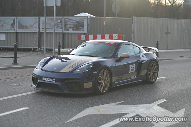 Porsche Cayman GT4 spotted in Warsaw, Poland