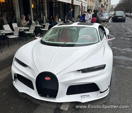 Bugatti Chiron spotted in Paris, France