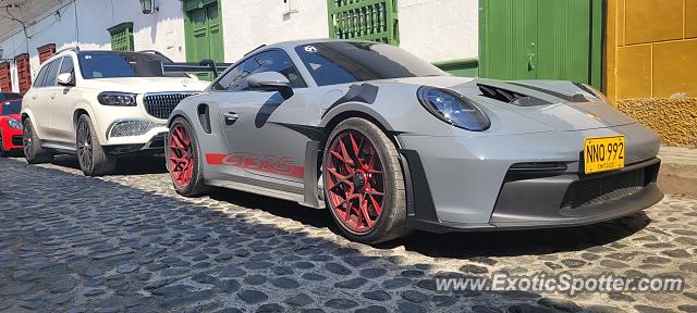 Porsche 911 GT3 spotted in Medellin, Colombia
