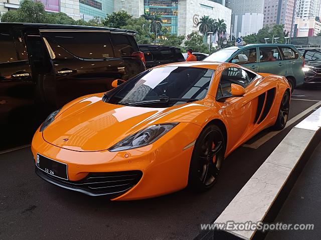 Mclaren MP4-12C spotted in Jakarta, Indonesia