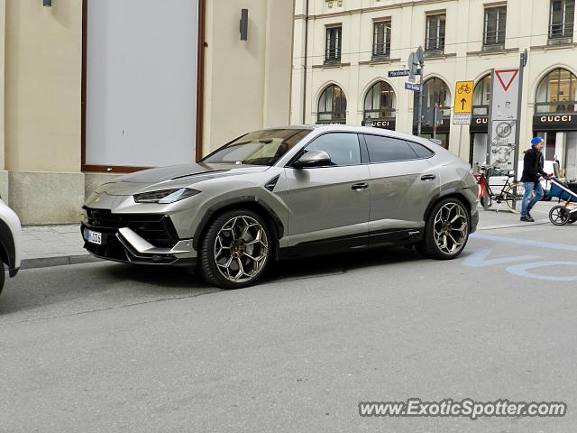 Lamborghini Urus spotted in Munich, Germany