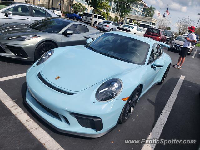Porsche 911 GT3 spotted in Sebring, Florida